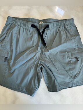 Men's Northface Elastic-Waist Cargo Shorts